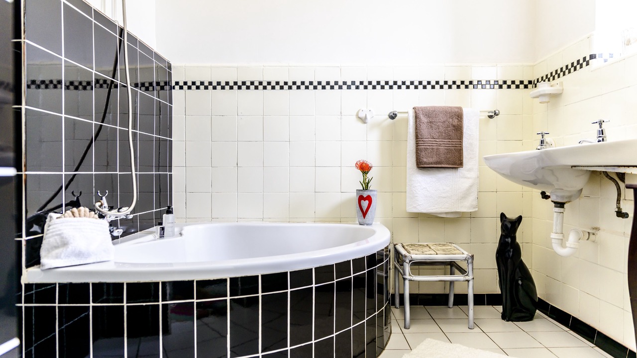 Photo of Bathroom in Muizenberg