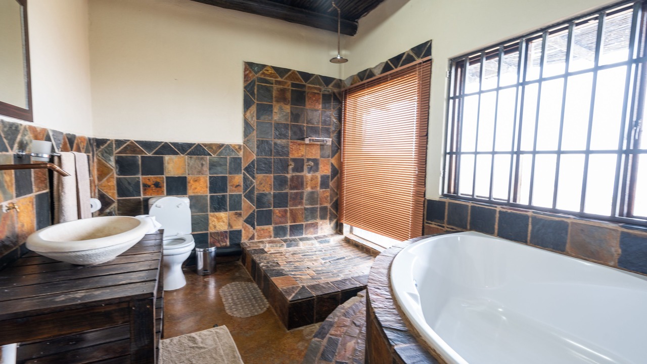 Photo of Bathroom in Beestekraal