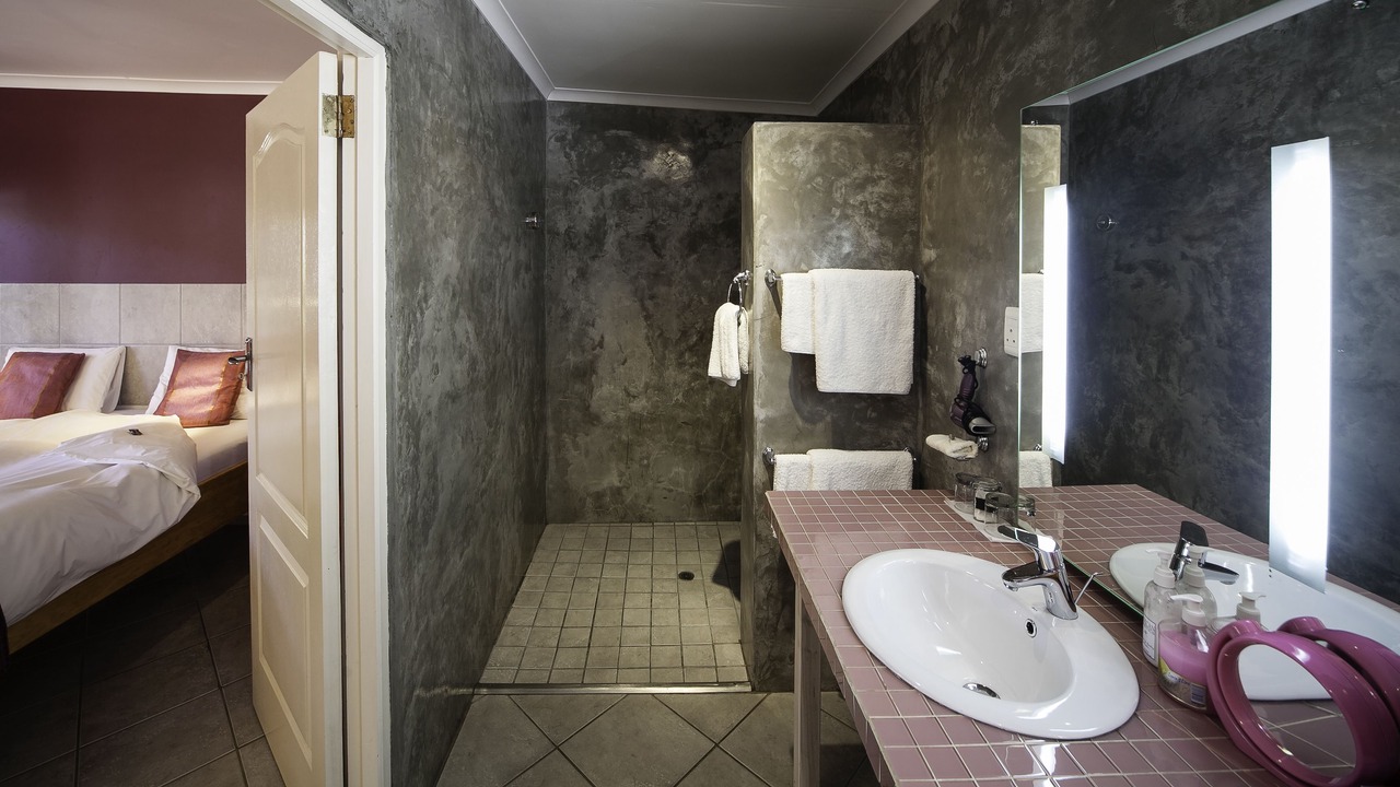 Photo of Bathroom in Robertson
