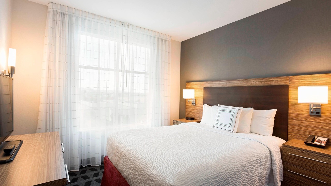 Photo of Bedroom in Foster City