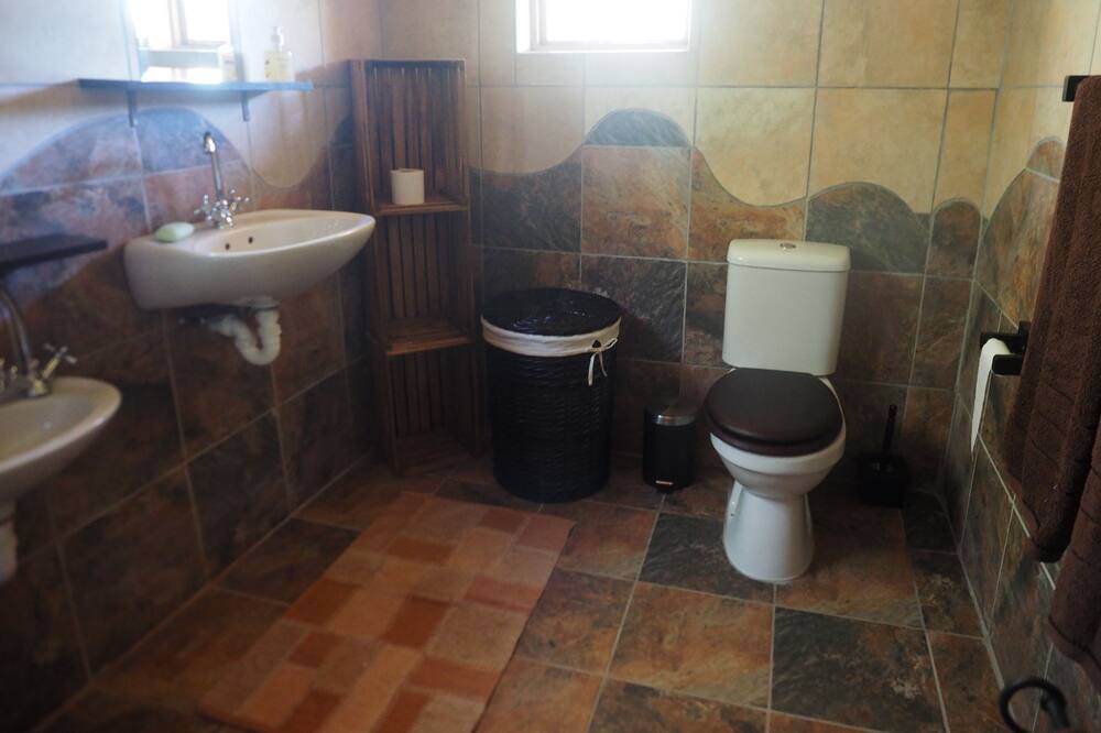 Photo of Bathroom in Paterson
