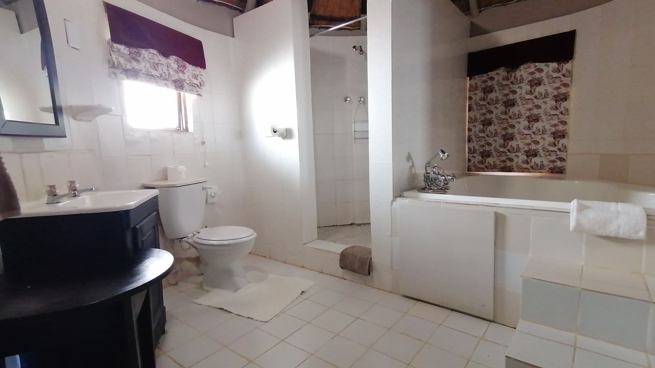 Photo of Bathroom in Fort Nottingham
