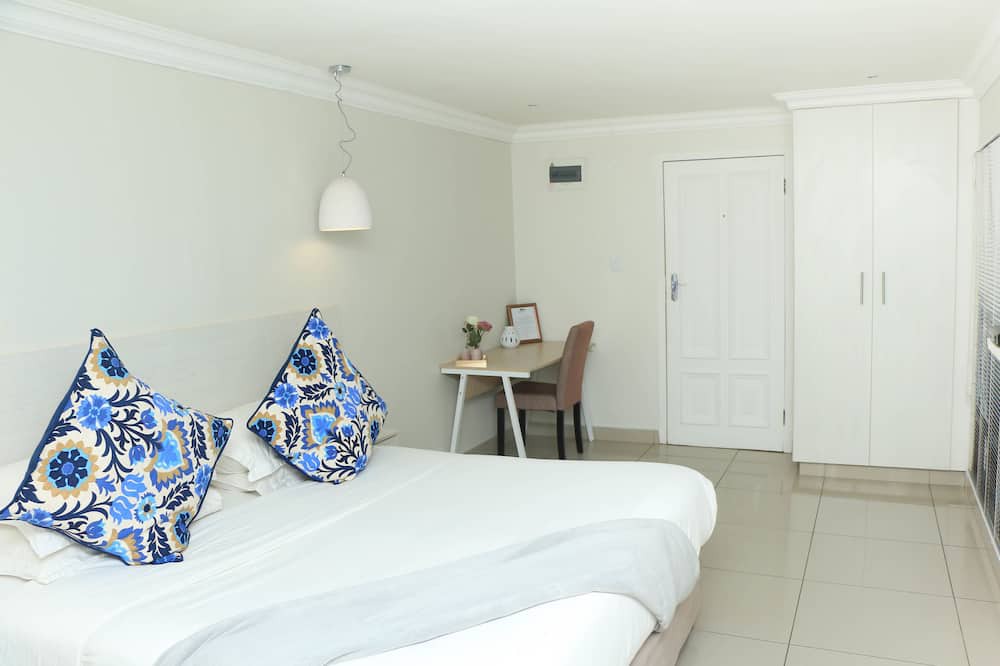 Photo of Bedroom in Athlone