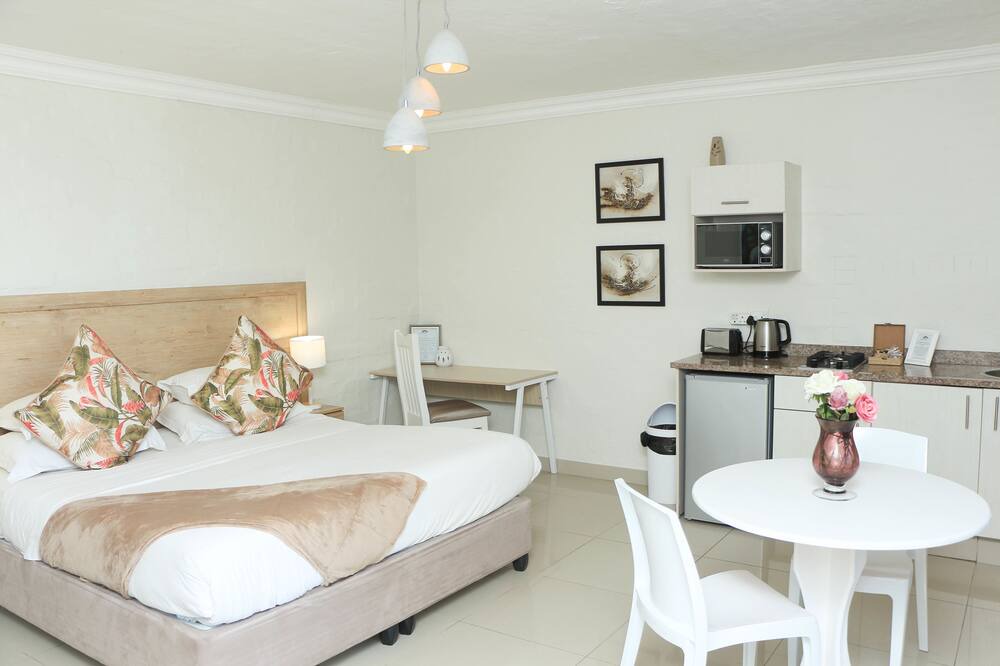 Photo of Bedroom in Athlone
