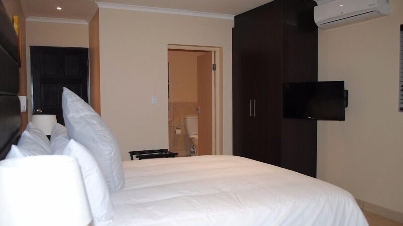 Photo of Bedroom in Woodmead