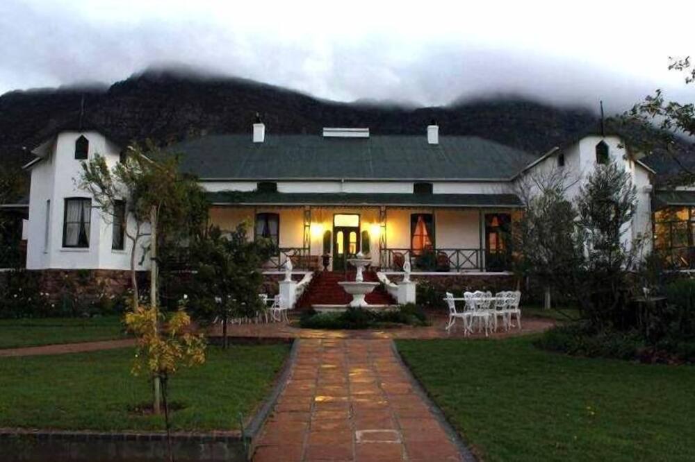 Photo of Outdoor in Riebeeck West