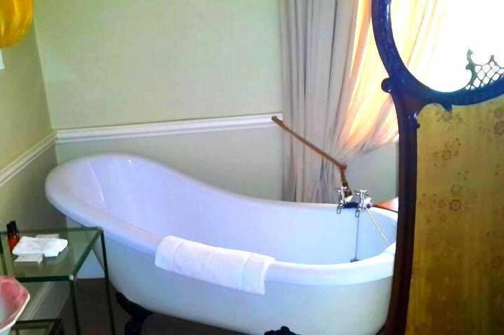 Photo of Bathroom in Riebeeck West