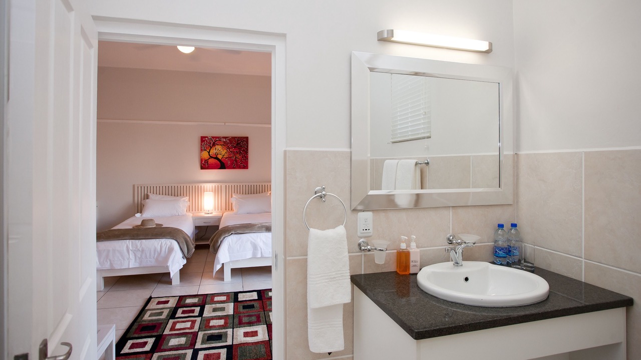 Photo of Bathroom in Calitzdorp