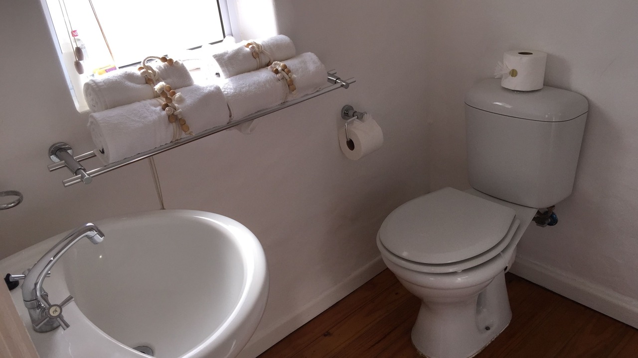 Photo of Bathroom in Paternoster