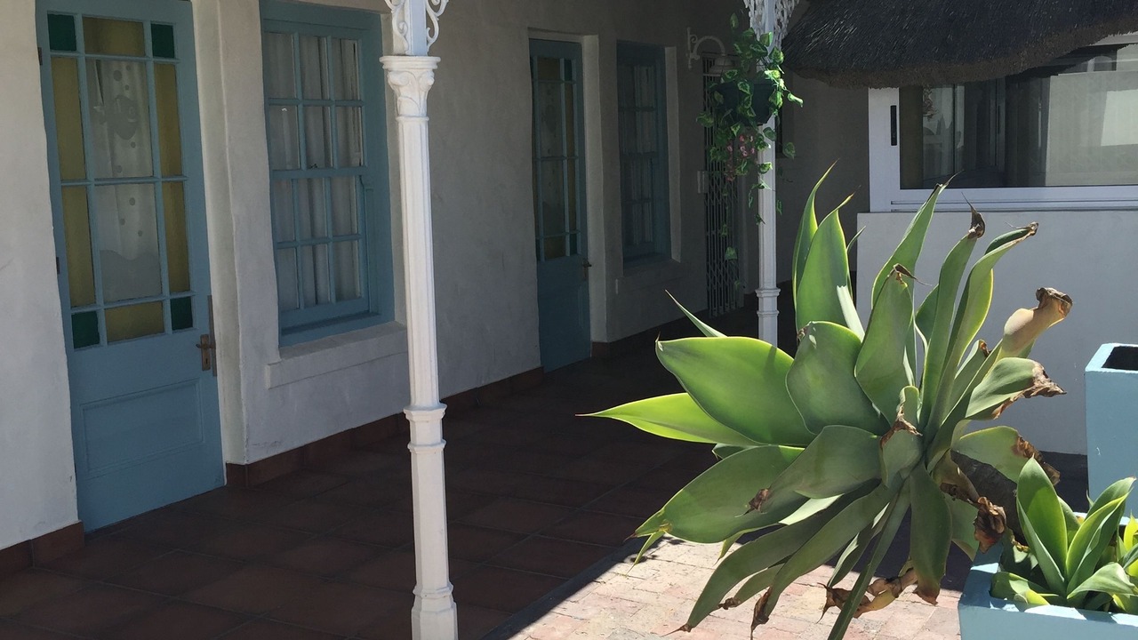 Photo of Others in Paternoster