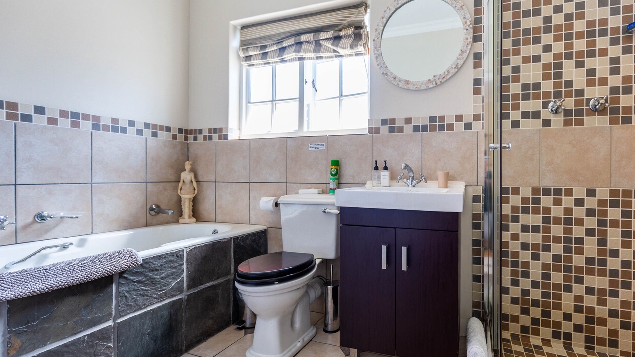 Photo of Bathroom in Pinelands