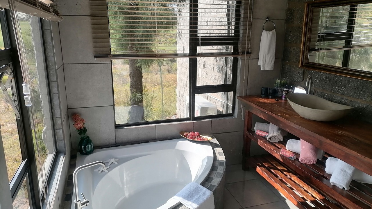 Photo of Bathroom in Springbok