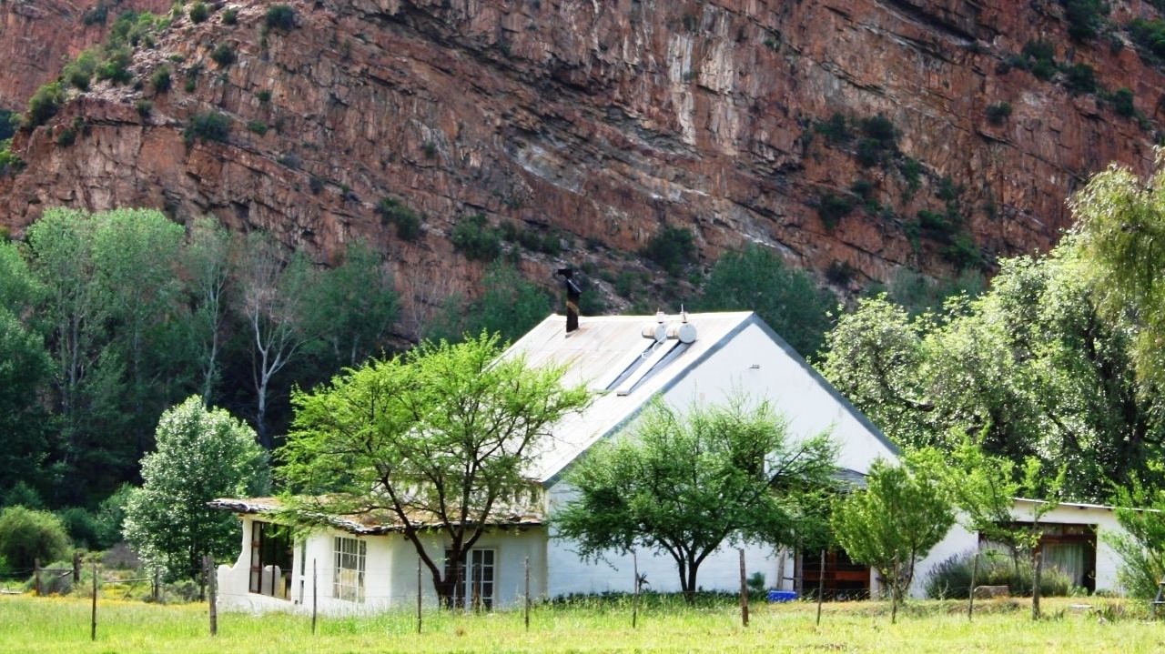 Photo of Buildings in Willowmore