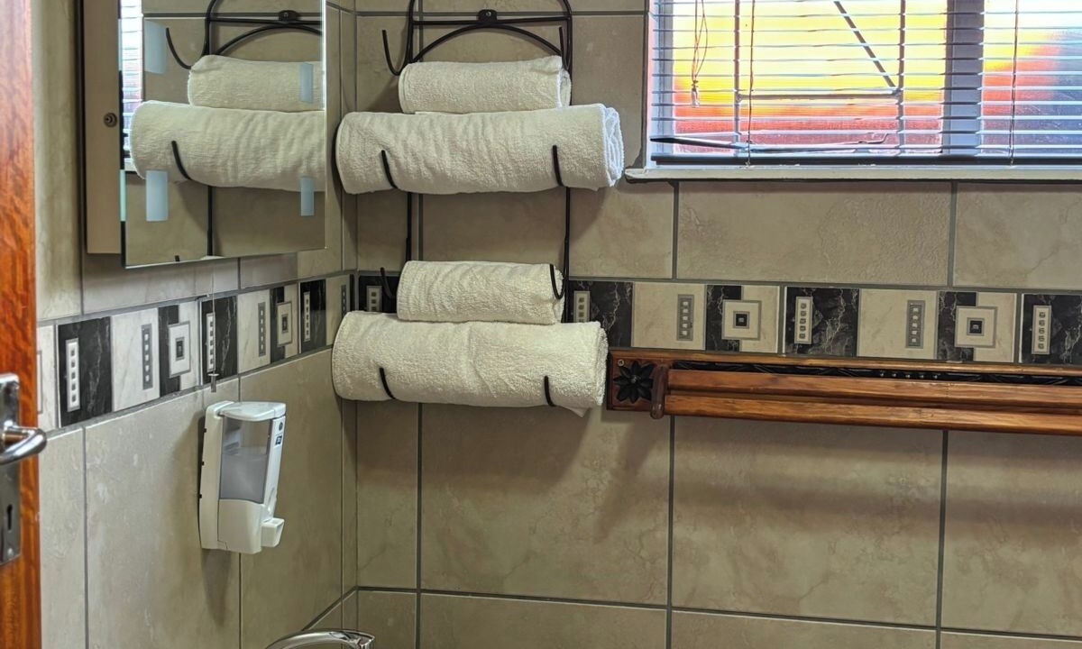 Photo of Bathroom in Fichardt Park