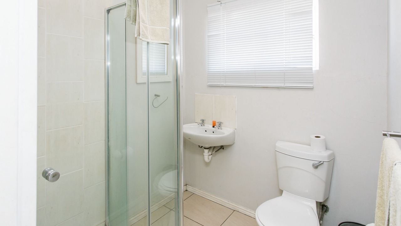 Photo of Bathroom in Beaufort West