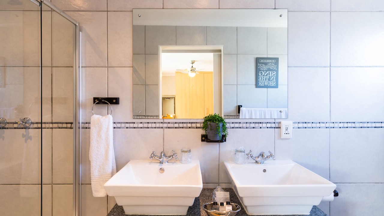 Photo of Bathroom in Sunset Beach
