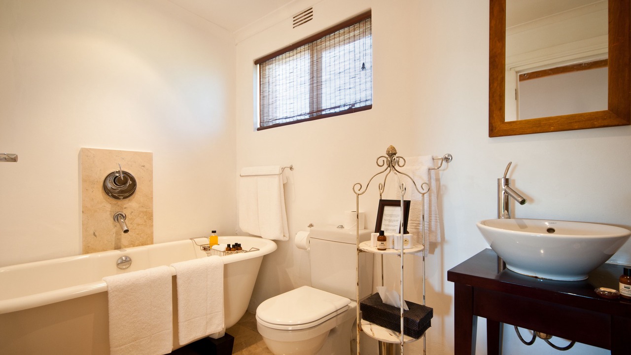 Photo of Bathroom in Paterson