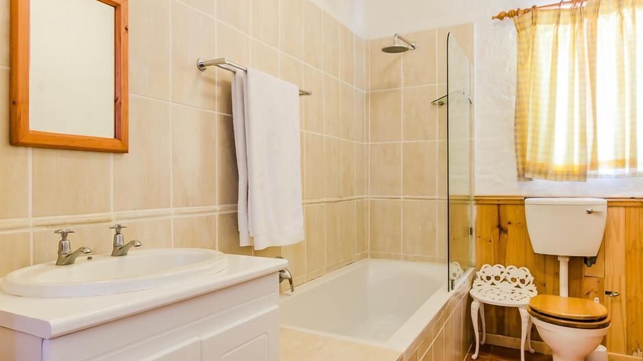 Photo of Bathroom in Koelenhof
