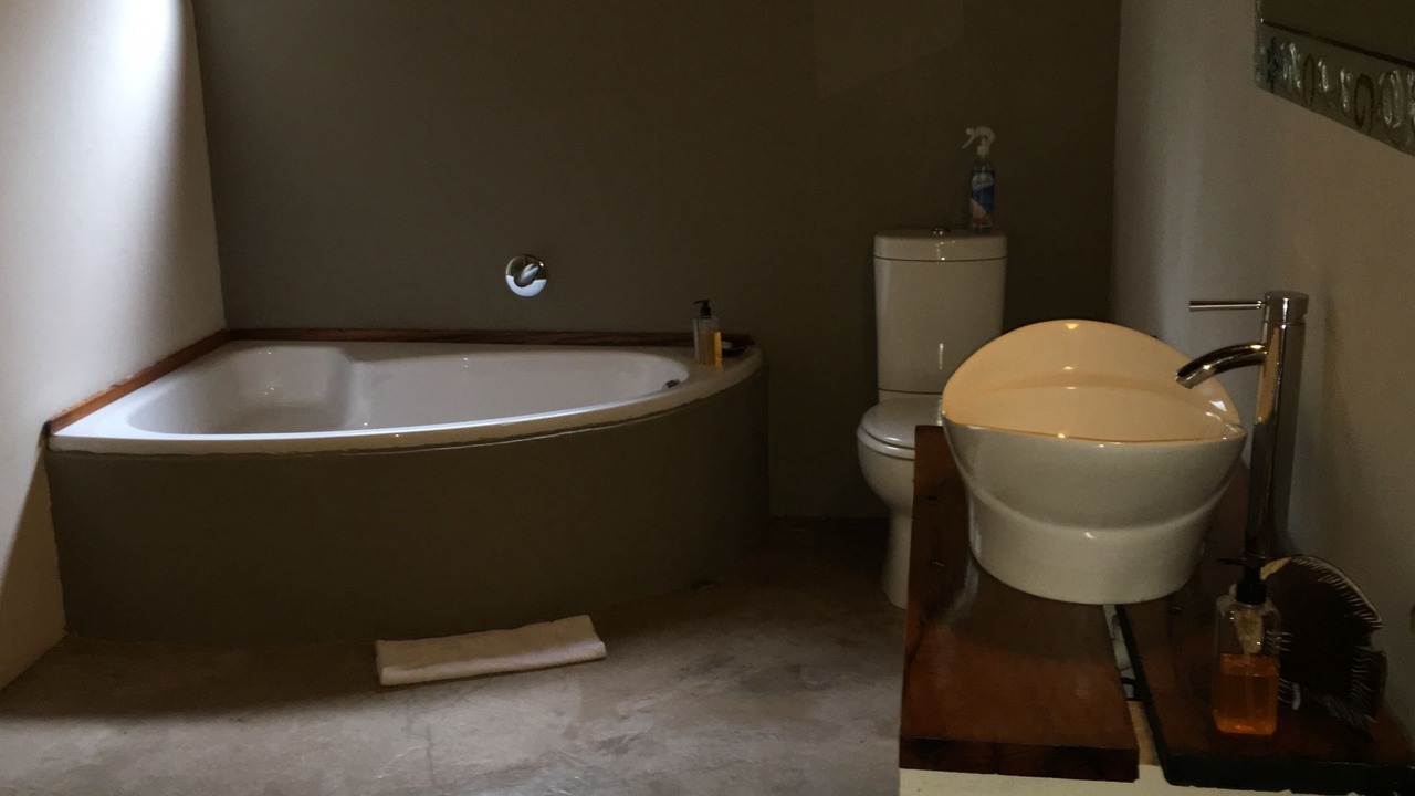 Photo of Bathroom in Gonubie