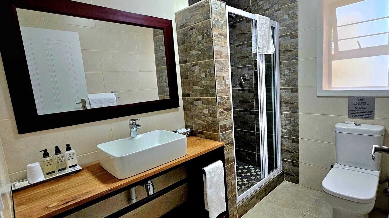 Photo of Bathroom in Heldervue