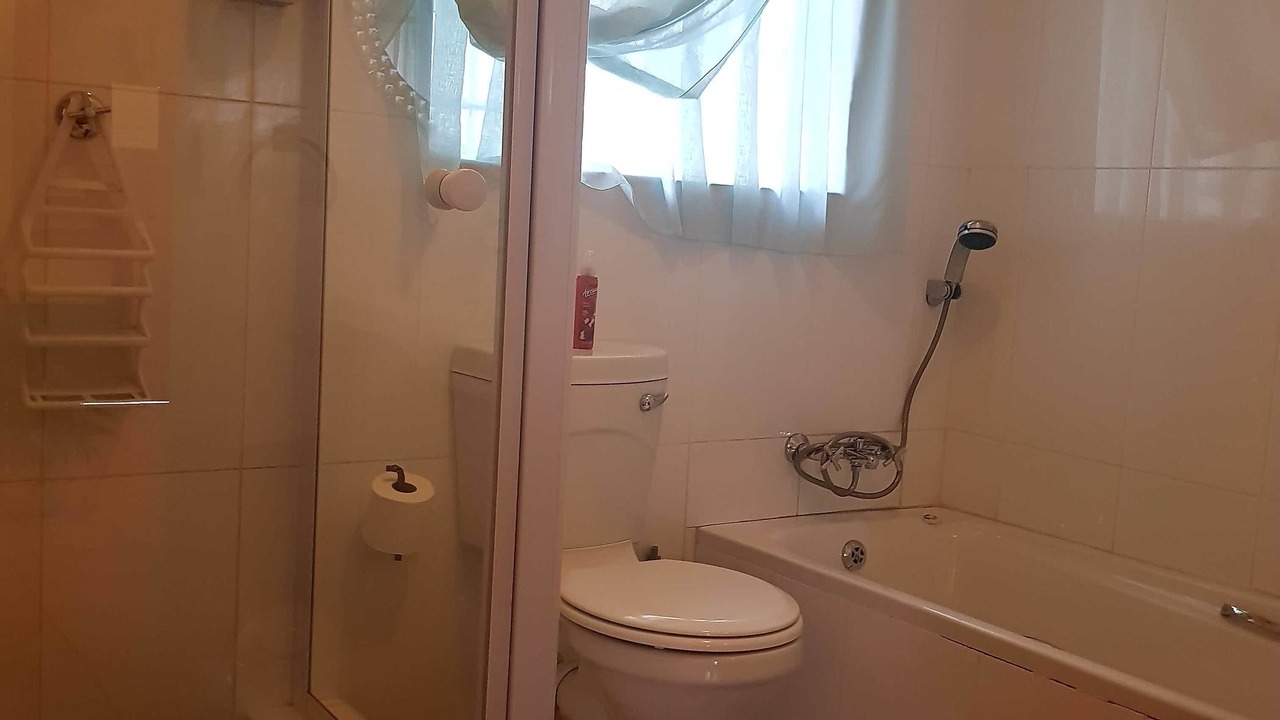 Photo of Bathroom in Greater Johannesburg Metropolitan Area