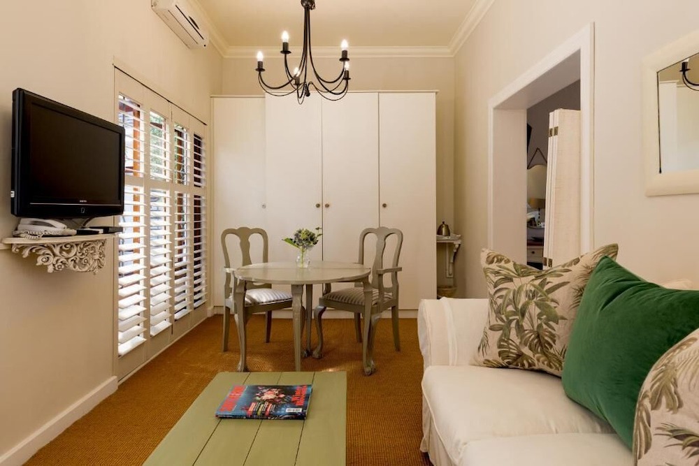 Photo of Livingroom in Newlands