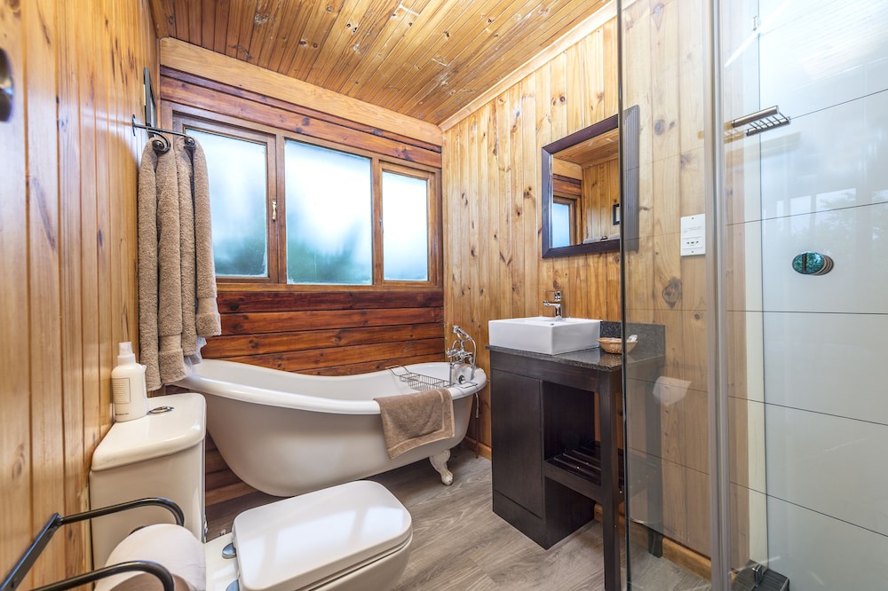 Photo of Bathroom in Kenton on Sea