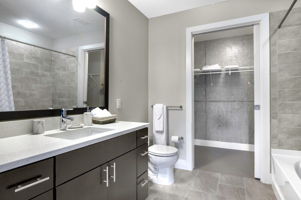 Photo of Bedroom in Mission Bay