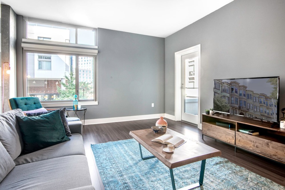Photo of Livingroom in Mission Bay