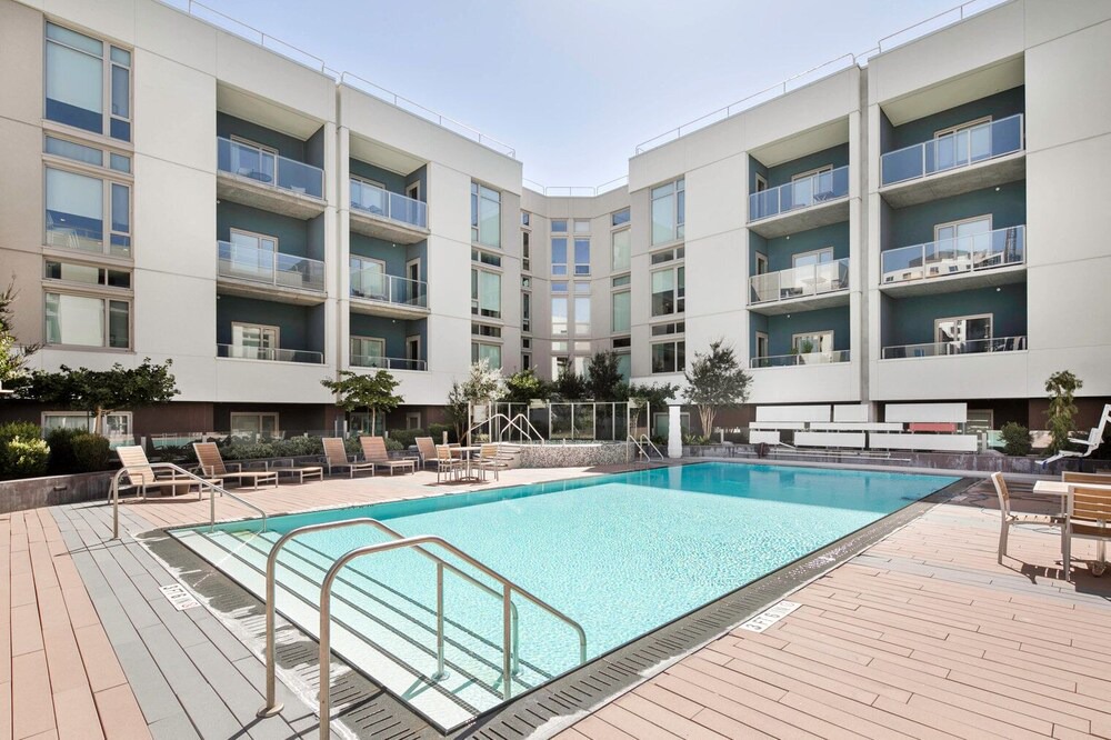 Photo of Outdoor in Mission Bay
