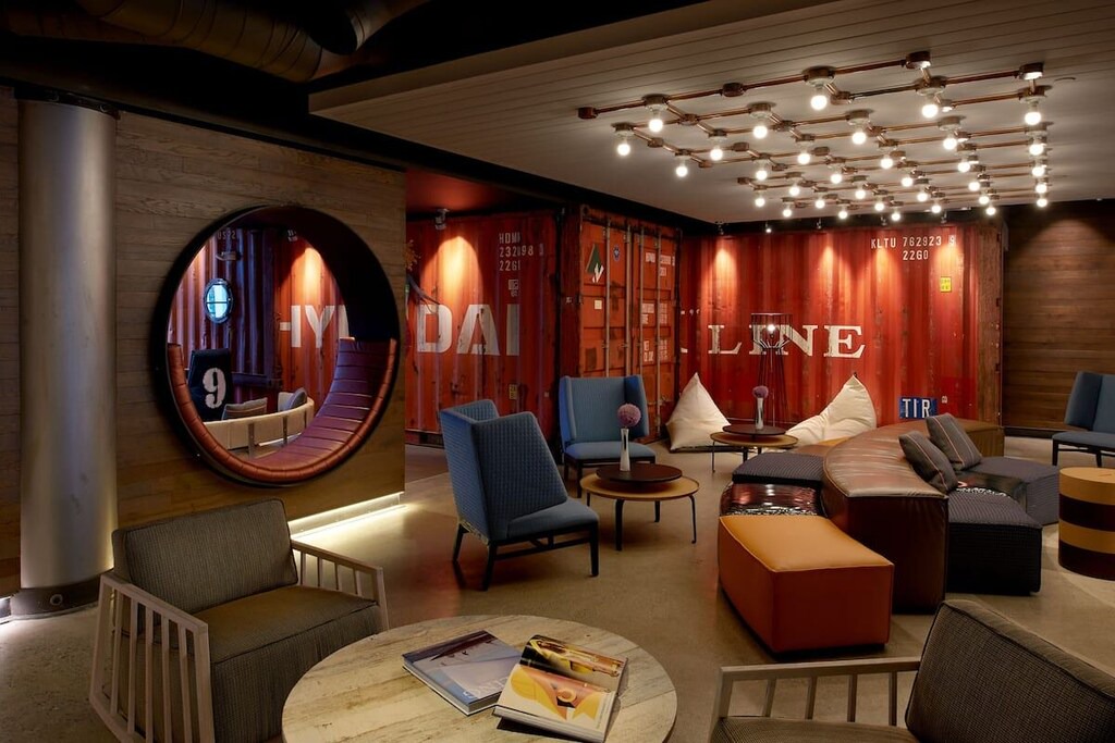 Photo of Livingroom in Fisherman's Wharf