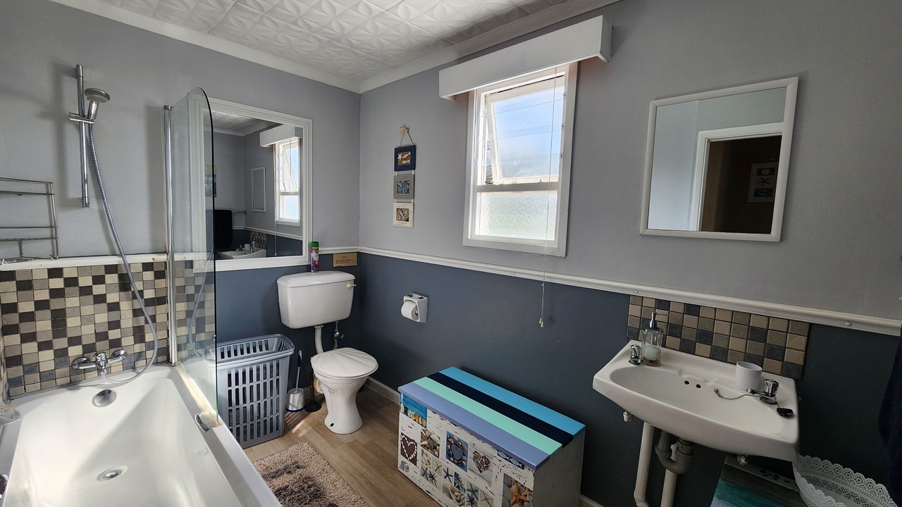 Photo of Bathroom in Great Brak River