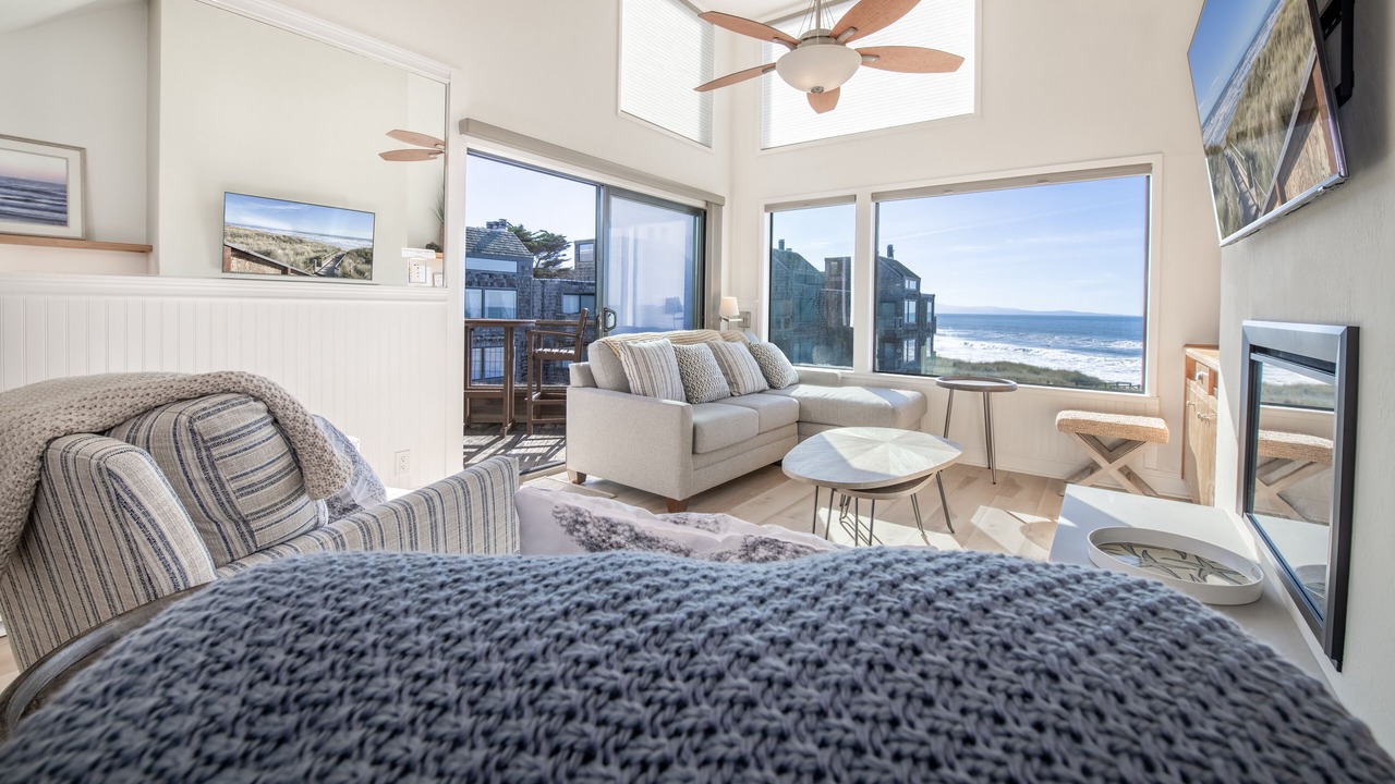 Photo of Livingroom in Pajaro Dunes