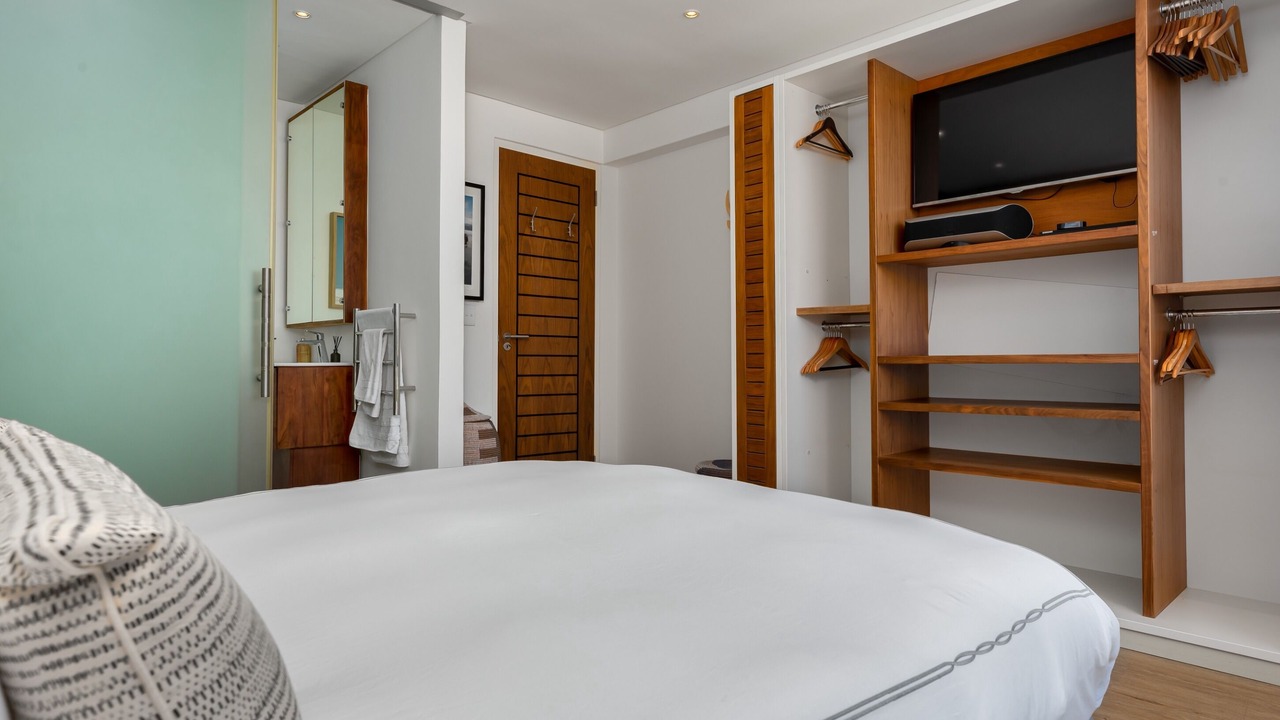 Photo of Bedroom in Bantry Bay
