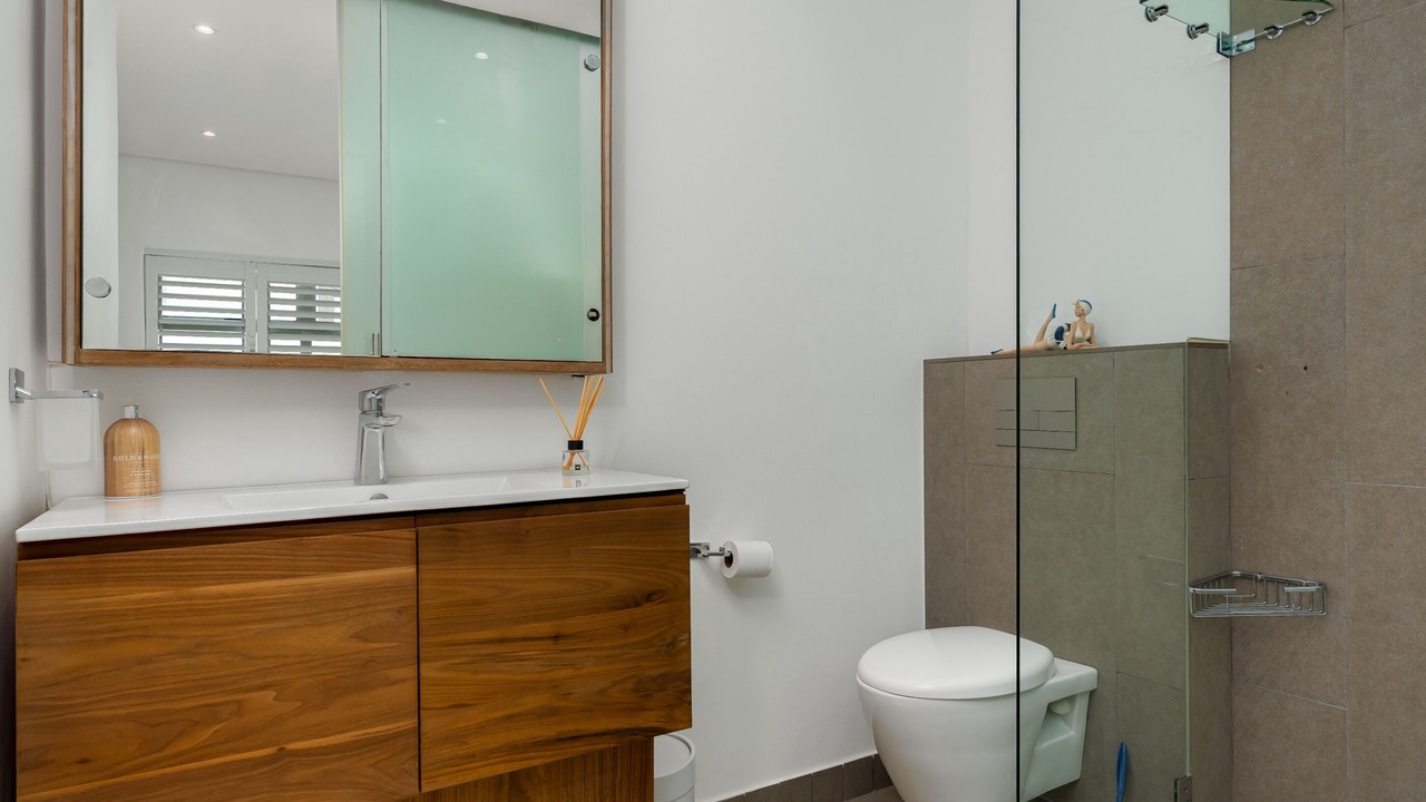 Photo of Bathroom in Bantry Bay