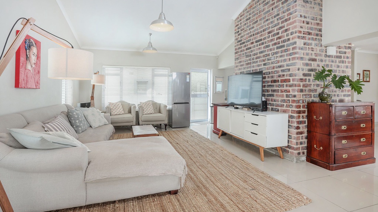 Photo of Livingroom in Voelklip