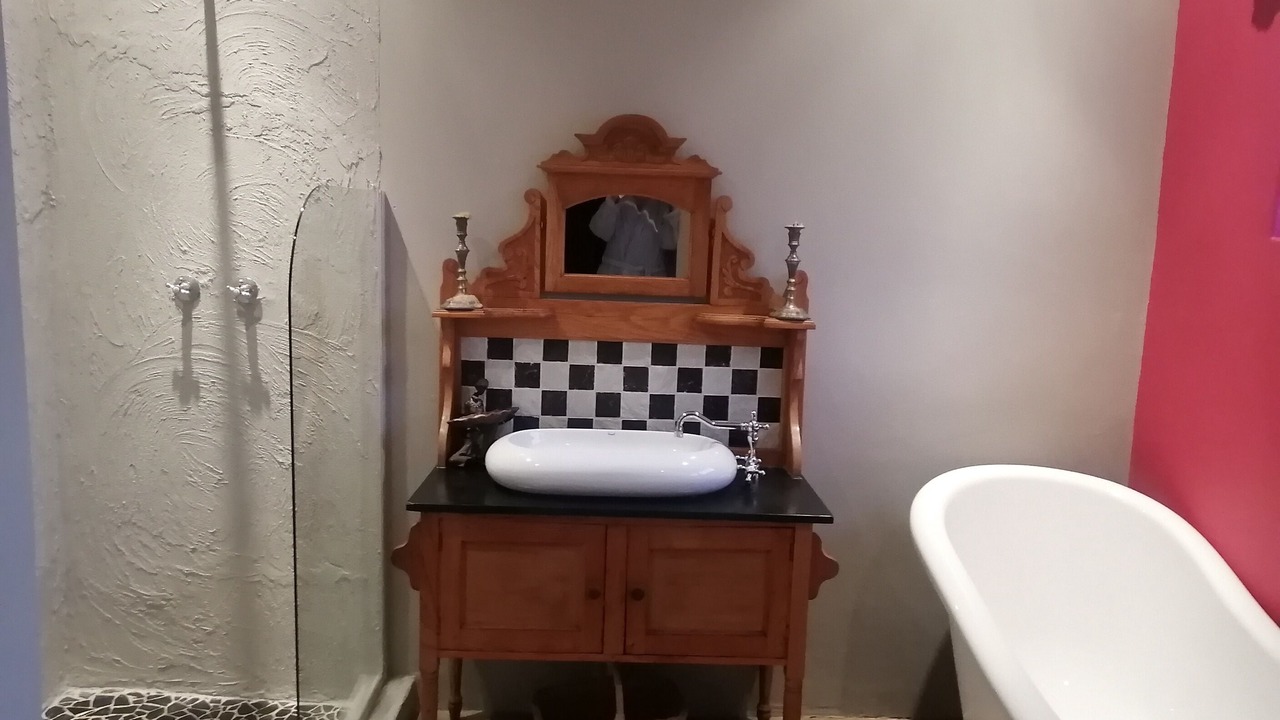 Photo of Bathroom in Valhalla