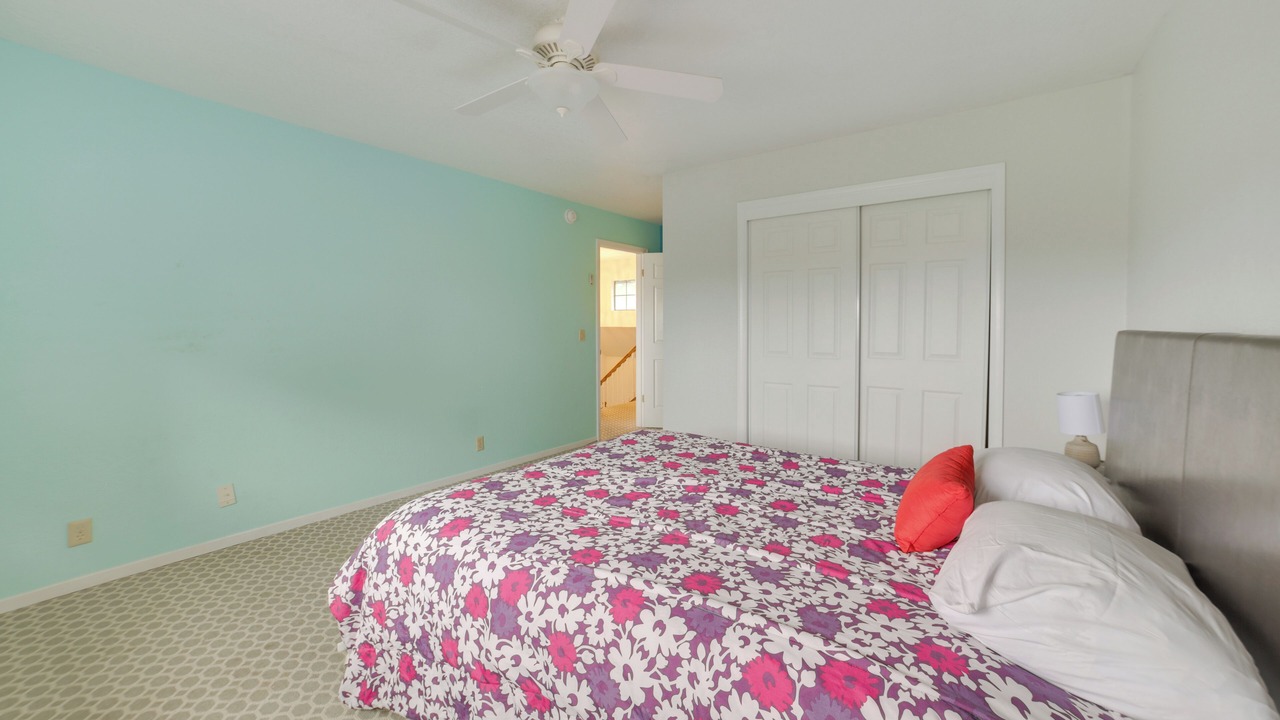 Photo of Bedroom in Hollister