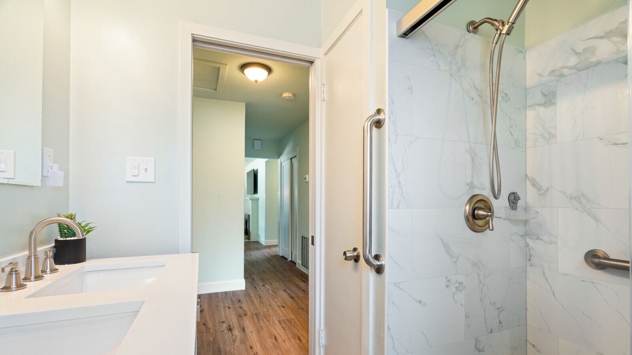 Photo of Bathroom in Junior College Neighborhood Association