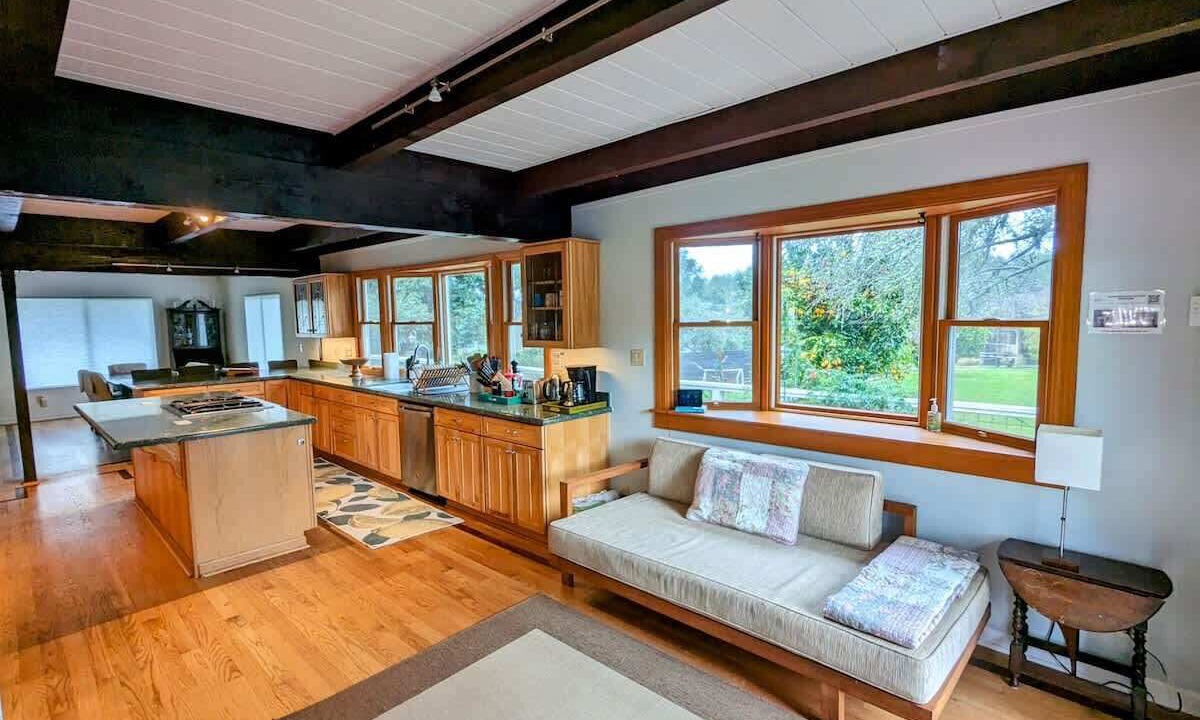 Photo of Livingroom in Windsor