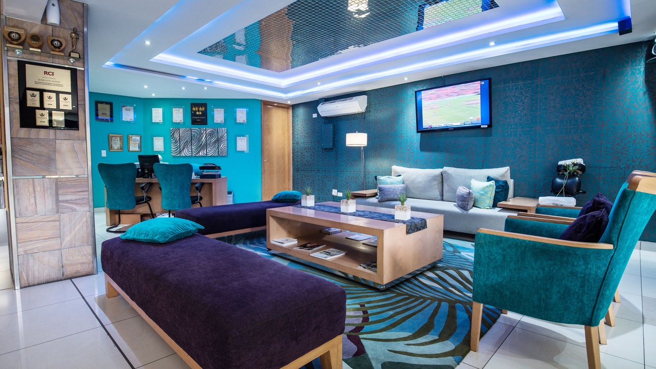 Photo of Livingroom in Margate Beach