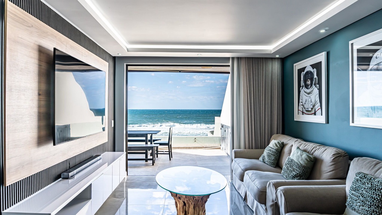Photo of Livingroom in Shaka's Rock