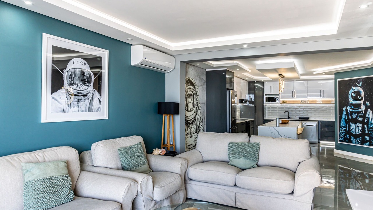 Photo of Livingroom in Shaka's Rock