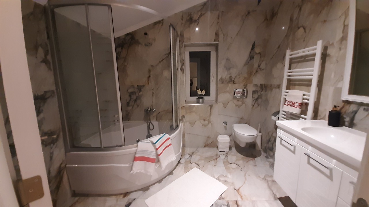 Photo of Bathroom in Narlidere
