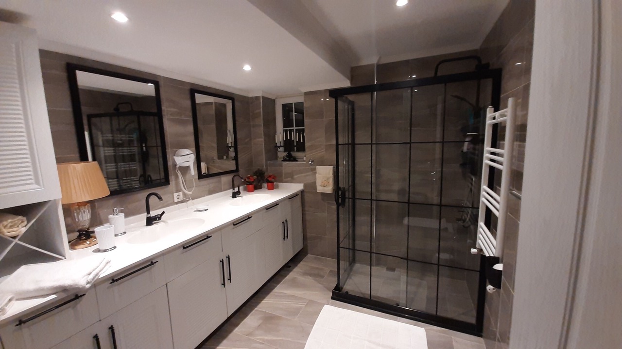 Photo of Bathroom in Narlidere