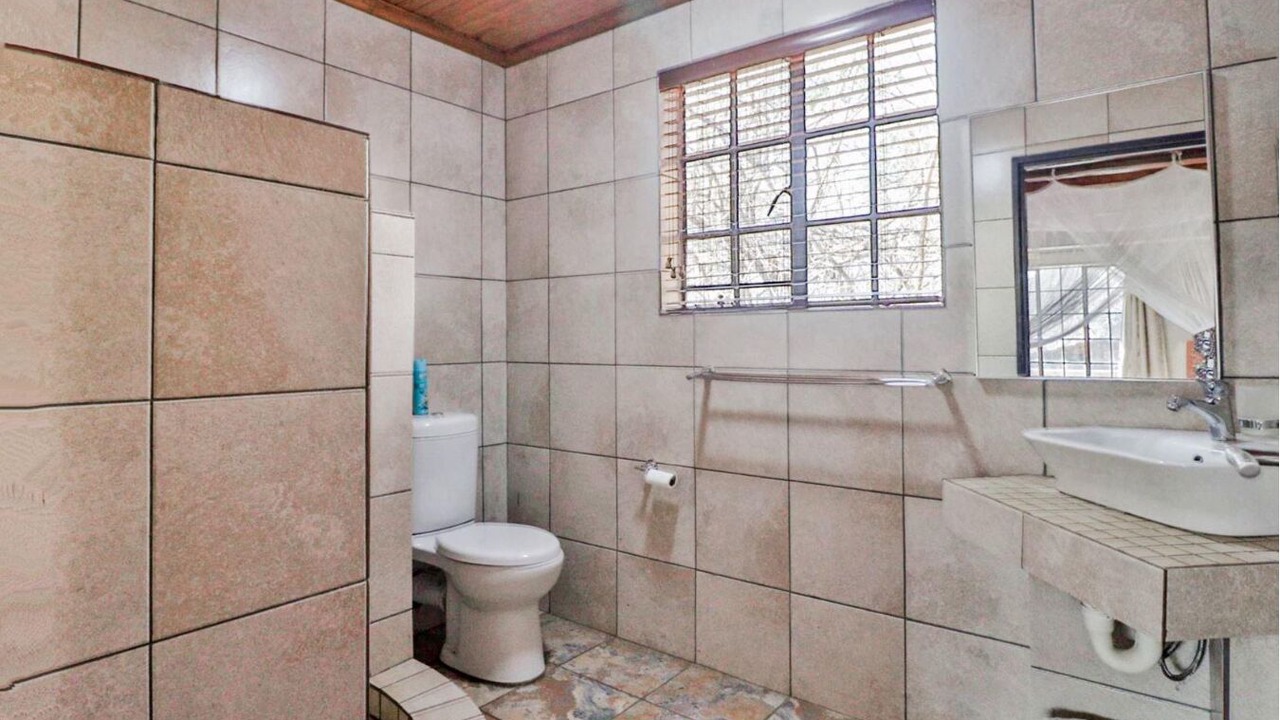 Photo of Bathroom in Marloth Park