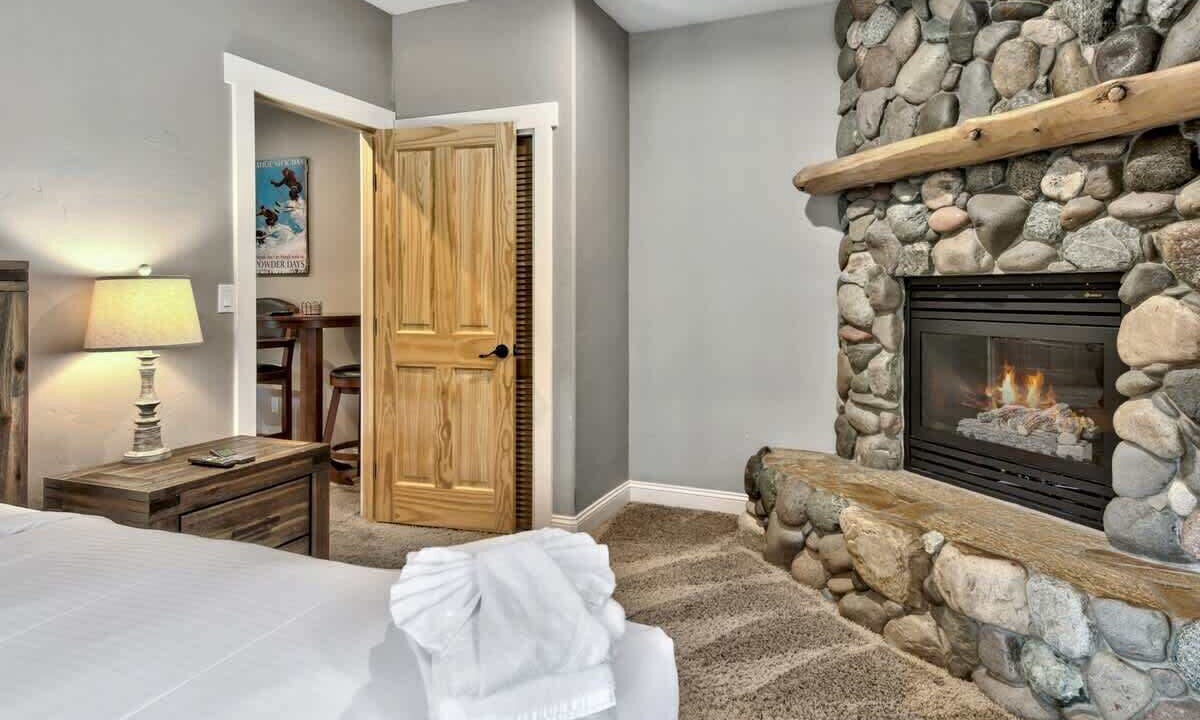Photo of Livingroom in Tahoe Paradise