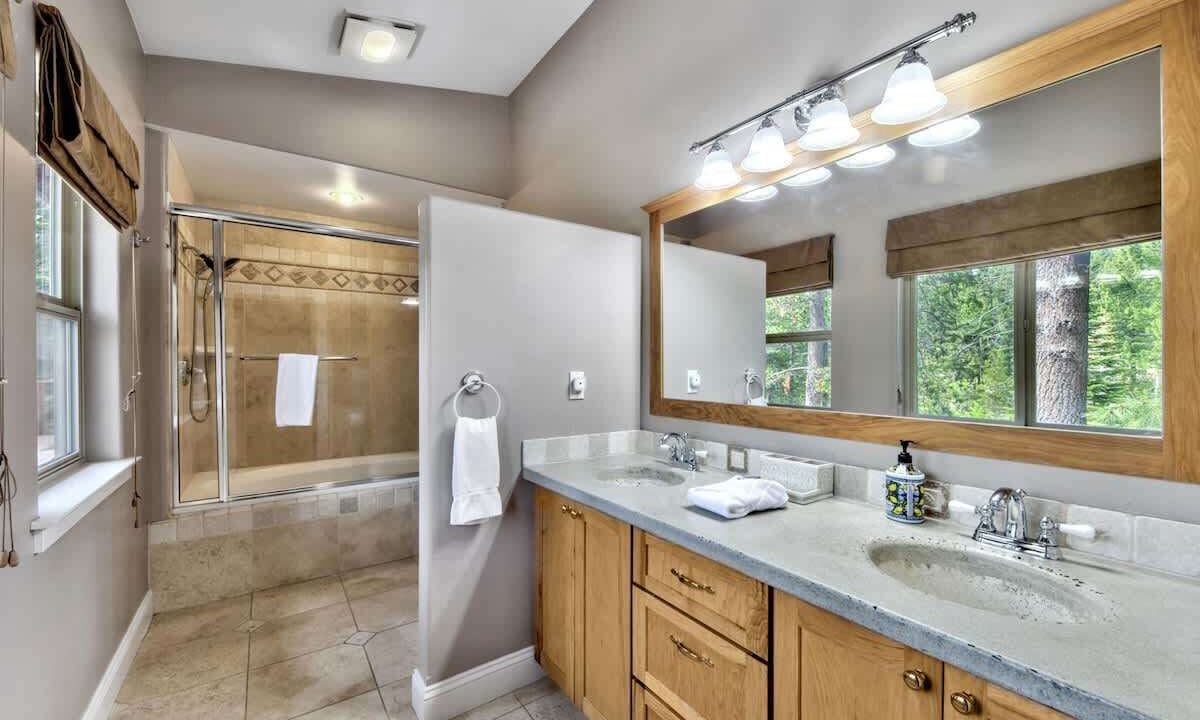Photo of Bathroom in Tahoe Paradise