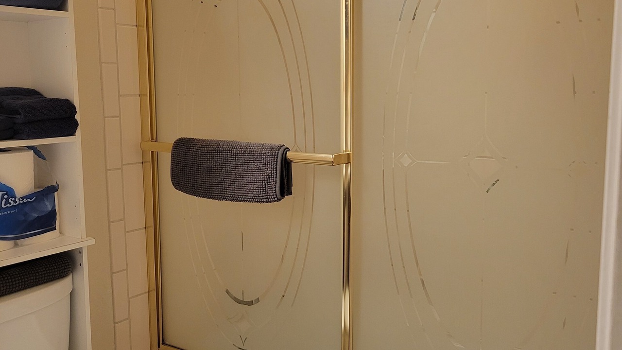 Photo of Bathroom in West Alameda