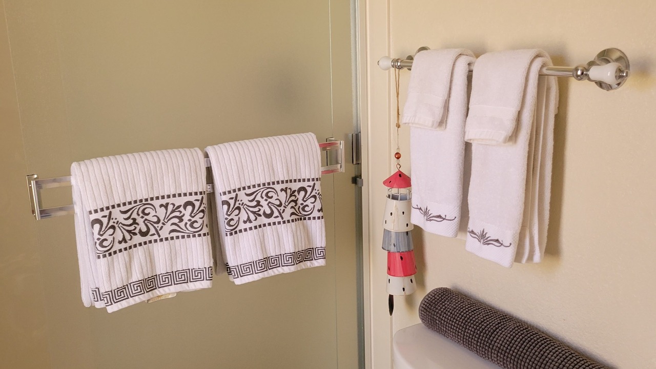 Photo of Bathroom in West Alameda
